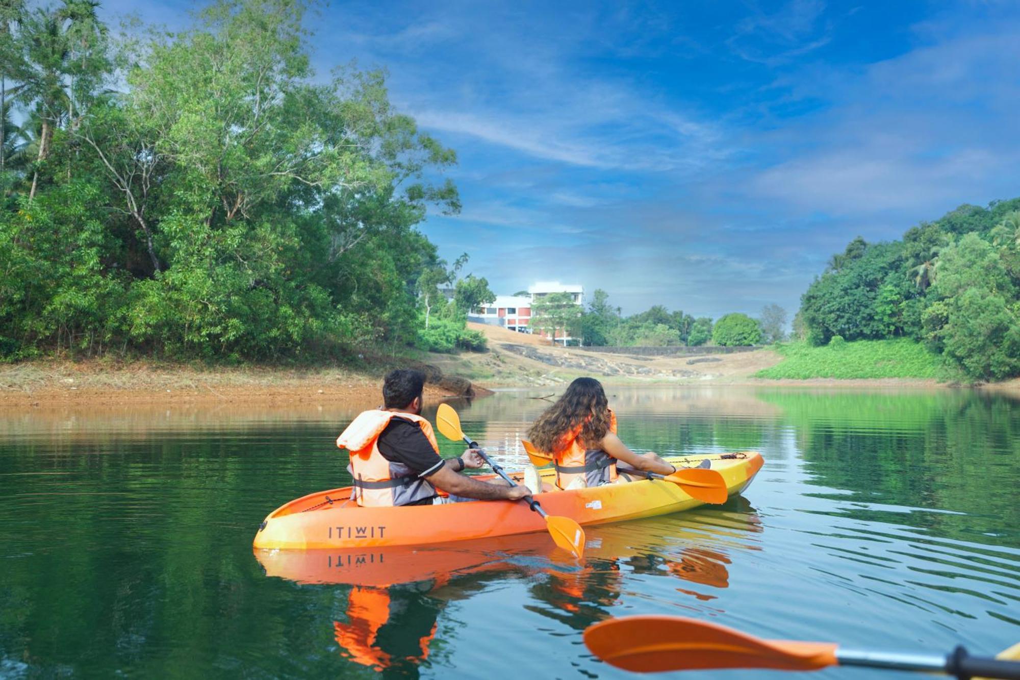 Serene Aqua Hills Kozhikode Otel Mennanyam Dış mekan fotoğraf