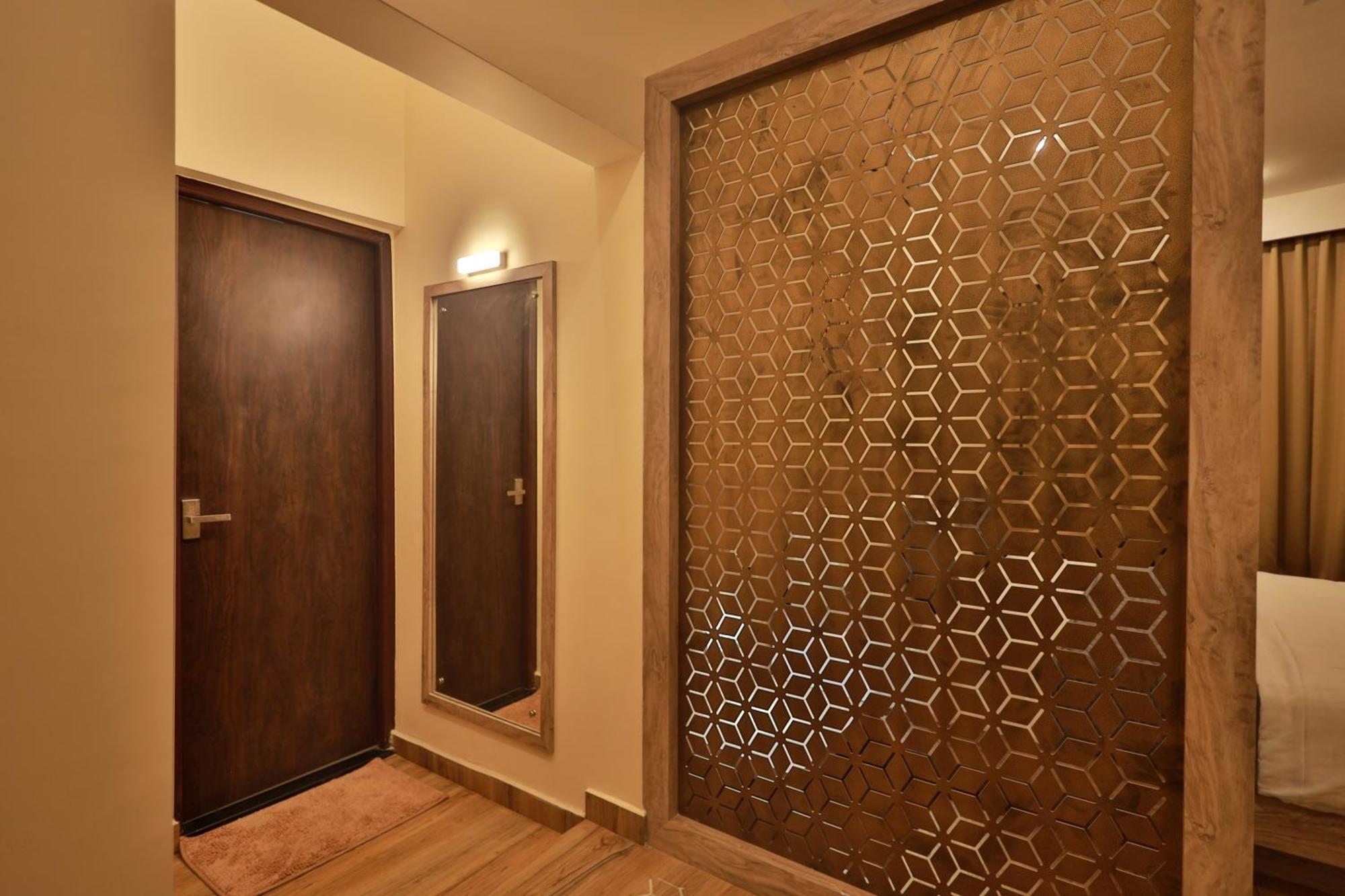 Serene Aqua Hills Kozhikode Otel Mennanyam Dış mekan fotoğraf
